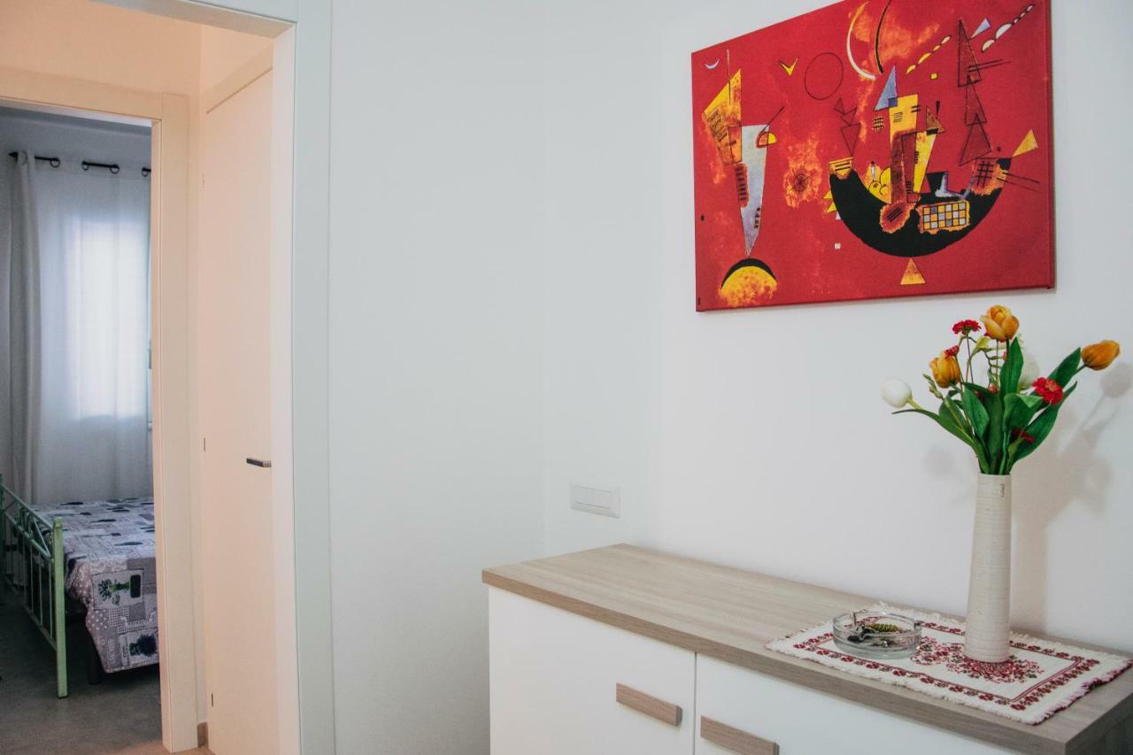 Milva'S Apartment Lotzorai Buitenkant foto